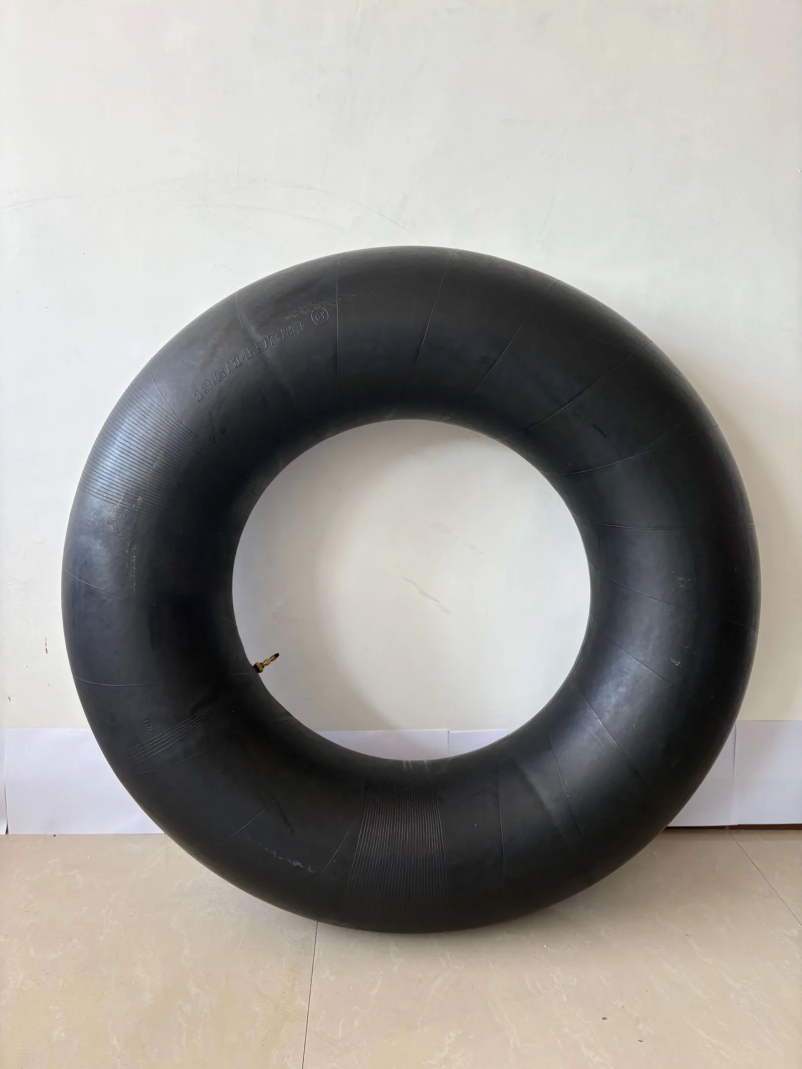 14.9-24 inner tube detail 2