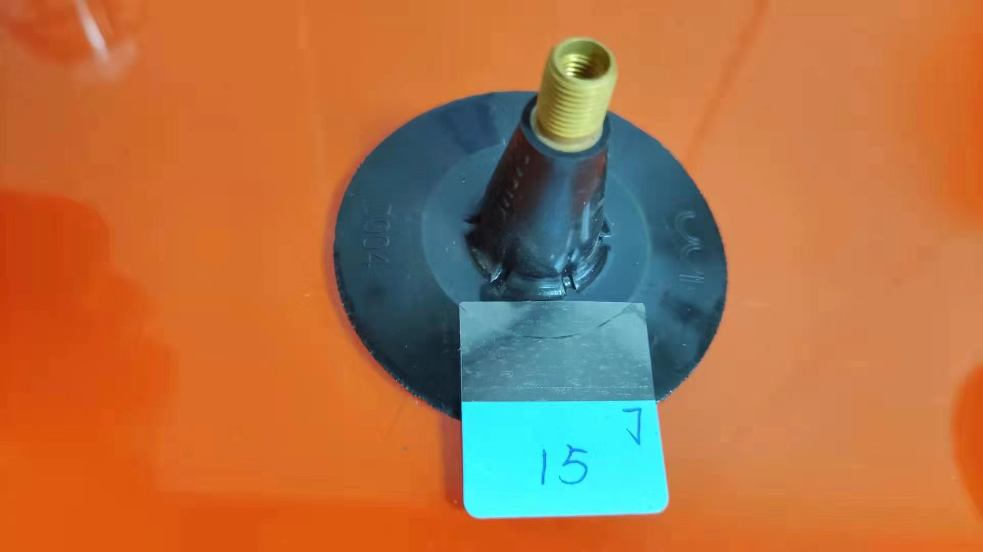TR15 inner tube valve with rubber base